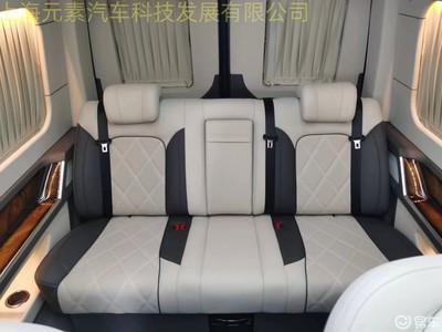 新款四驅奔馳斯賓特商務車 工廠直供與專業(yè)商務秘書服務